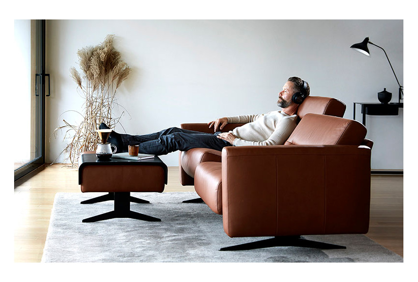 Nessen Stella Relax Sofa