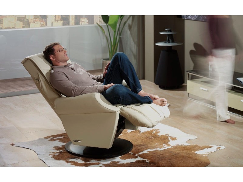 Keyton Royal H10 massage... 2