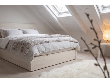 Nessen Bonat Wooden Ottoman Storage Bed - Nieve, room setting