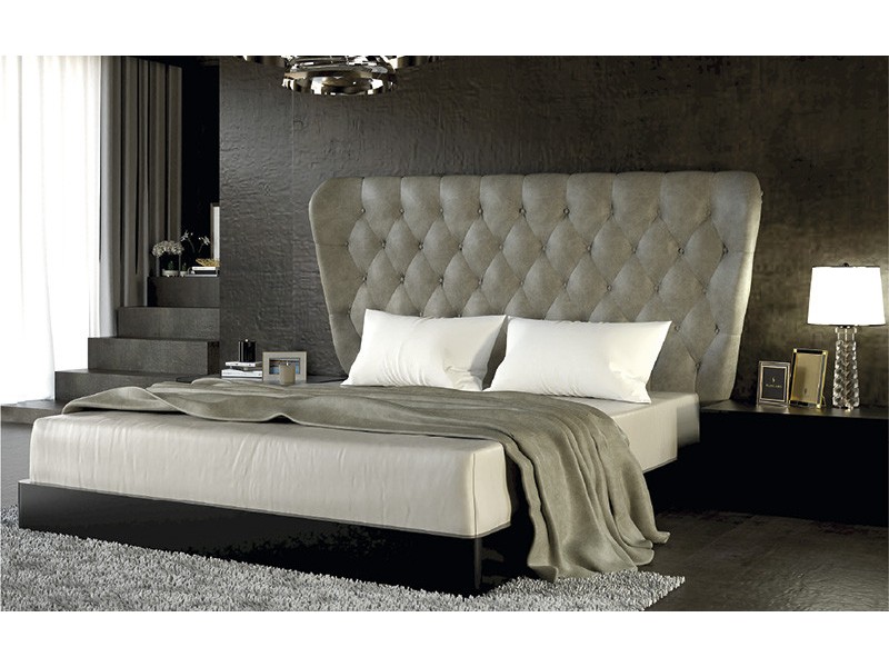 Nessen Valentino Headboard