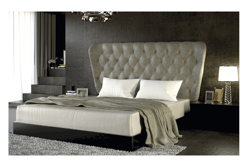Nessen Valentino Headboard