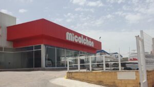 Fachada tienda MiColchón Ronda